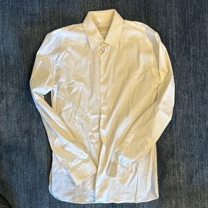 Burberry Stretch Button Down Small